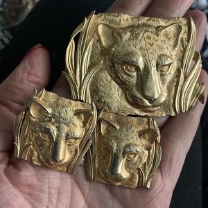Vintage Parklane gold leopard earrings and brooch/necklace pendant